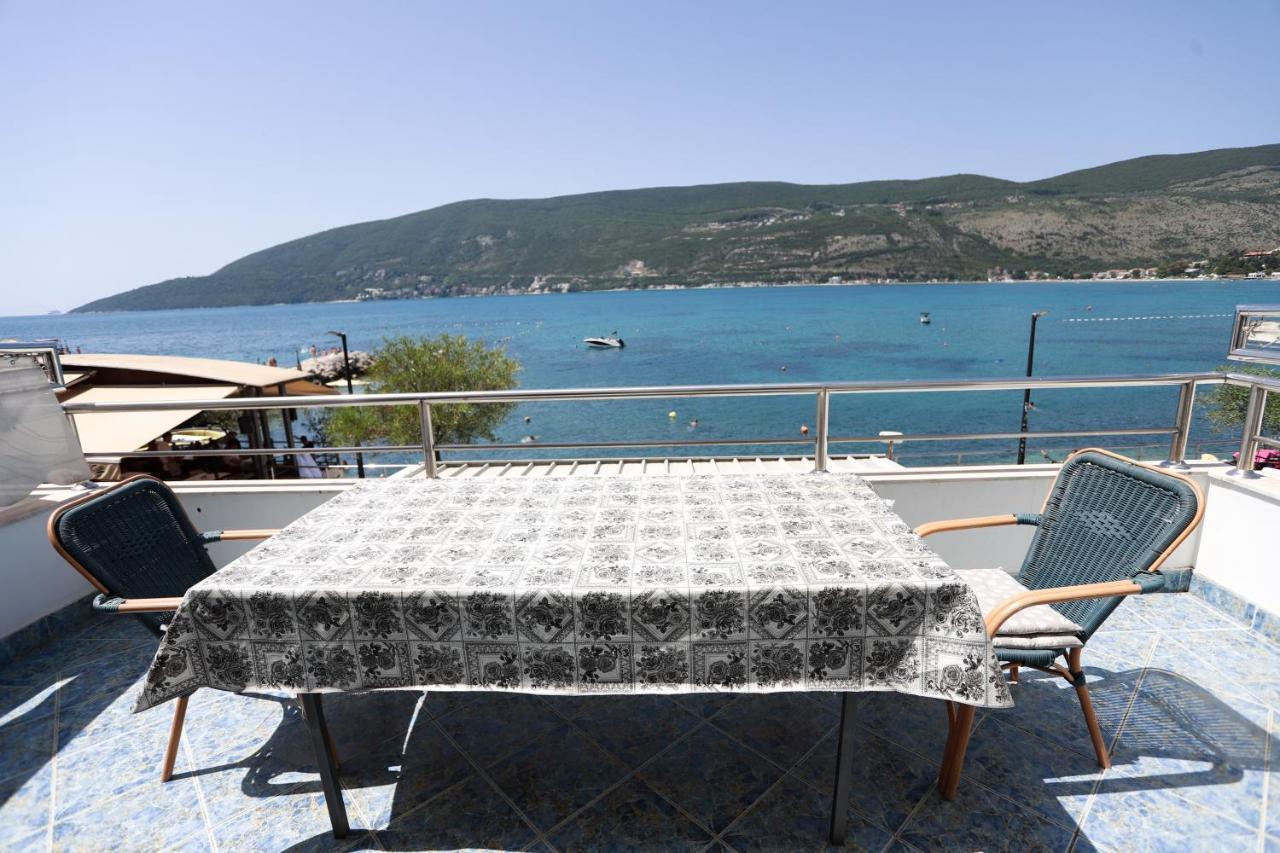 Apartments Cebra Herceg Novi Exterior foto