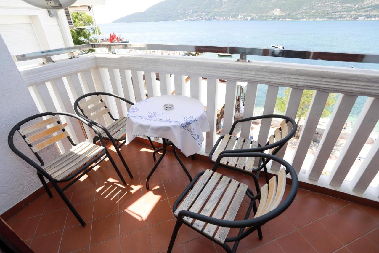 Apartments Cebra Herceg Novi Exterior foto